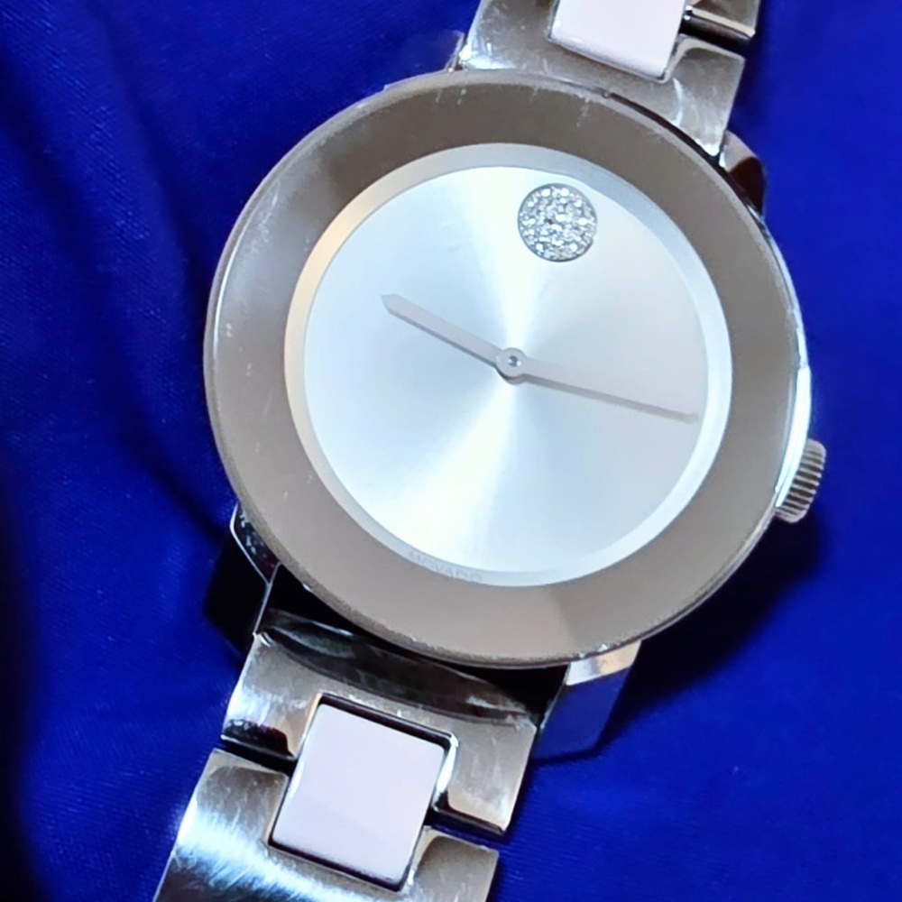 Movado Bold 3600702 Silver and Pink Cermaic Swiss watch